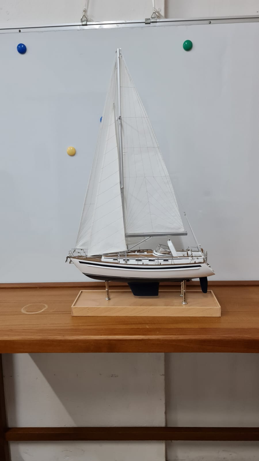 Malo Display Ship Model - Premier Ship Models
