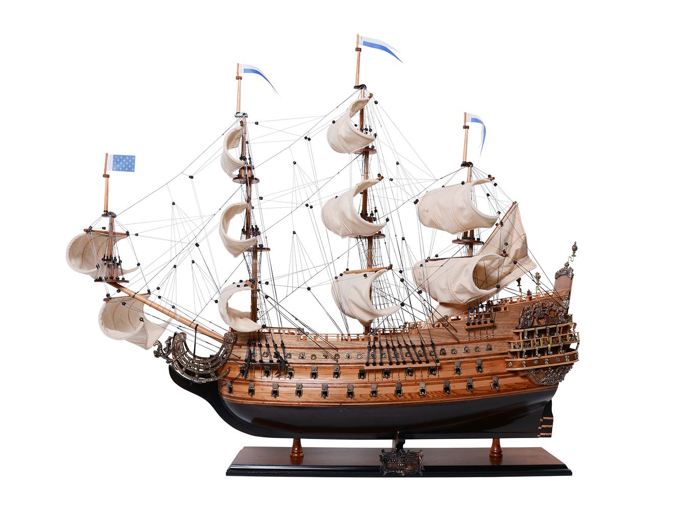 Soleil-Royal-Model1-1-1.jpg