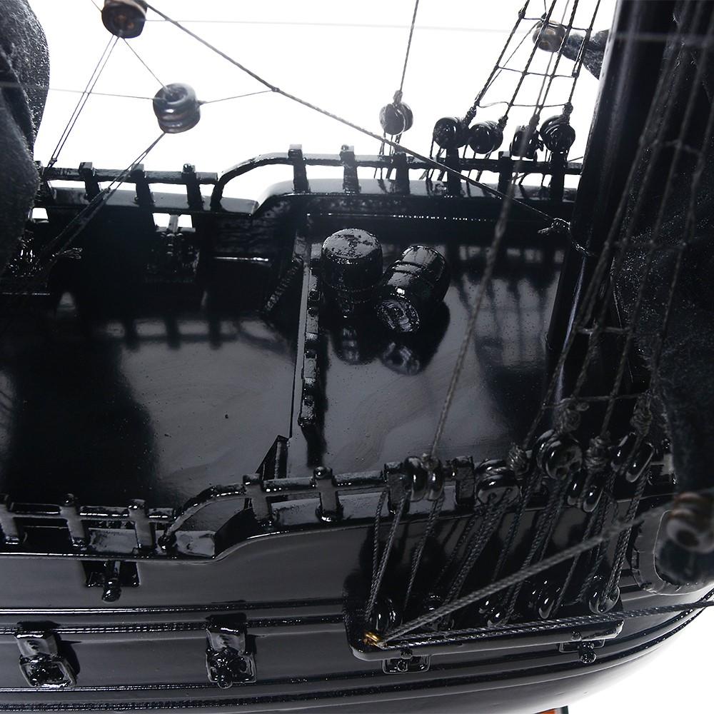 T358-Black-Pearl-Pirate-Ship-Small-L05-1.jpg