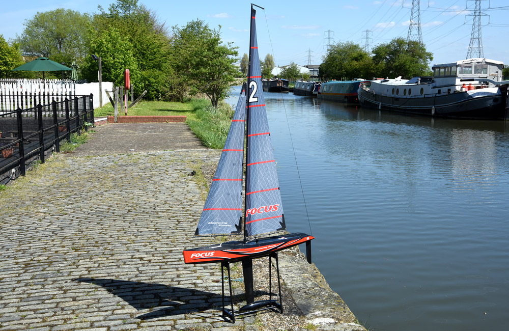 Focus II 1-Metre RTR RC Model - Joysway