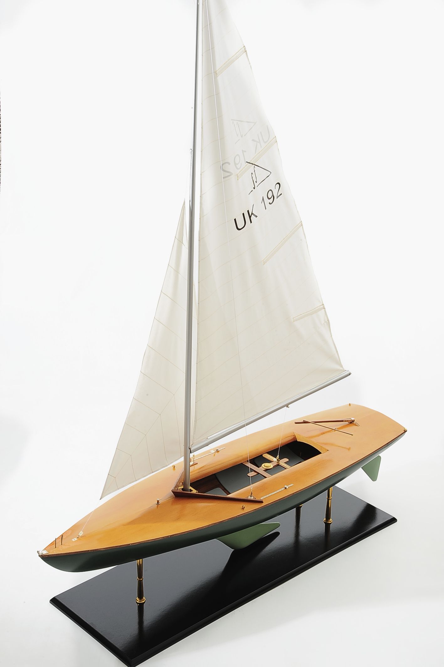 Modern Sailing Yachts (BM)