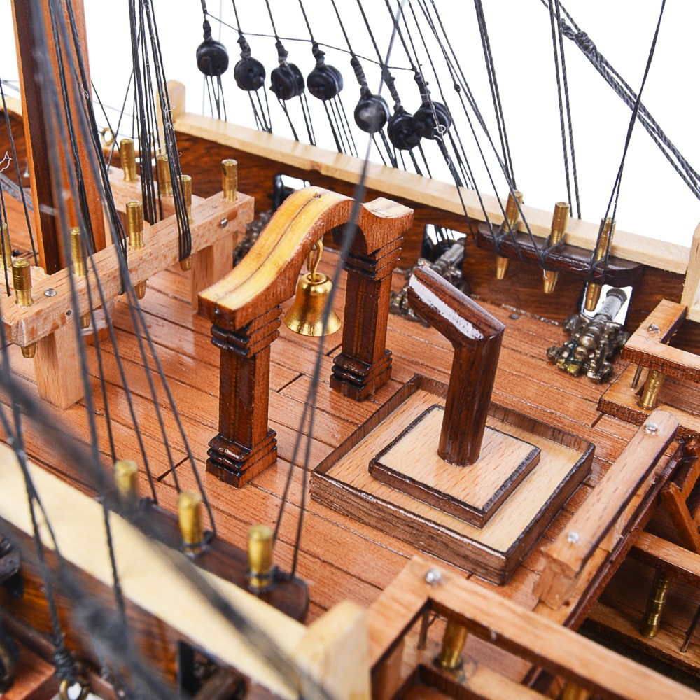 t110-uss-constellation-l03-1.jpg