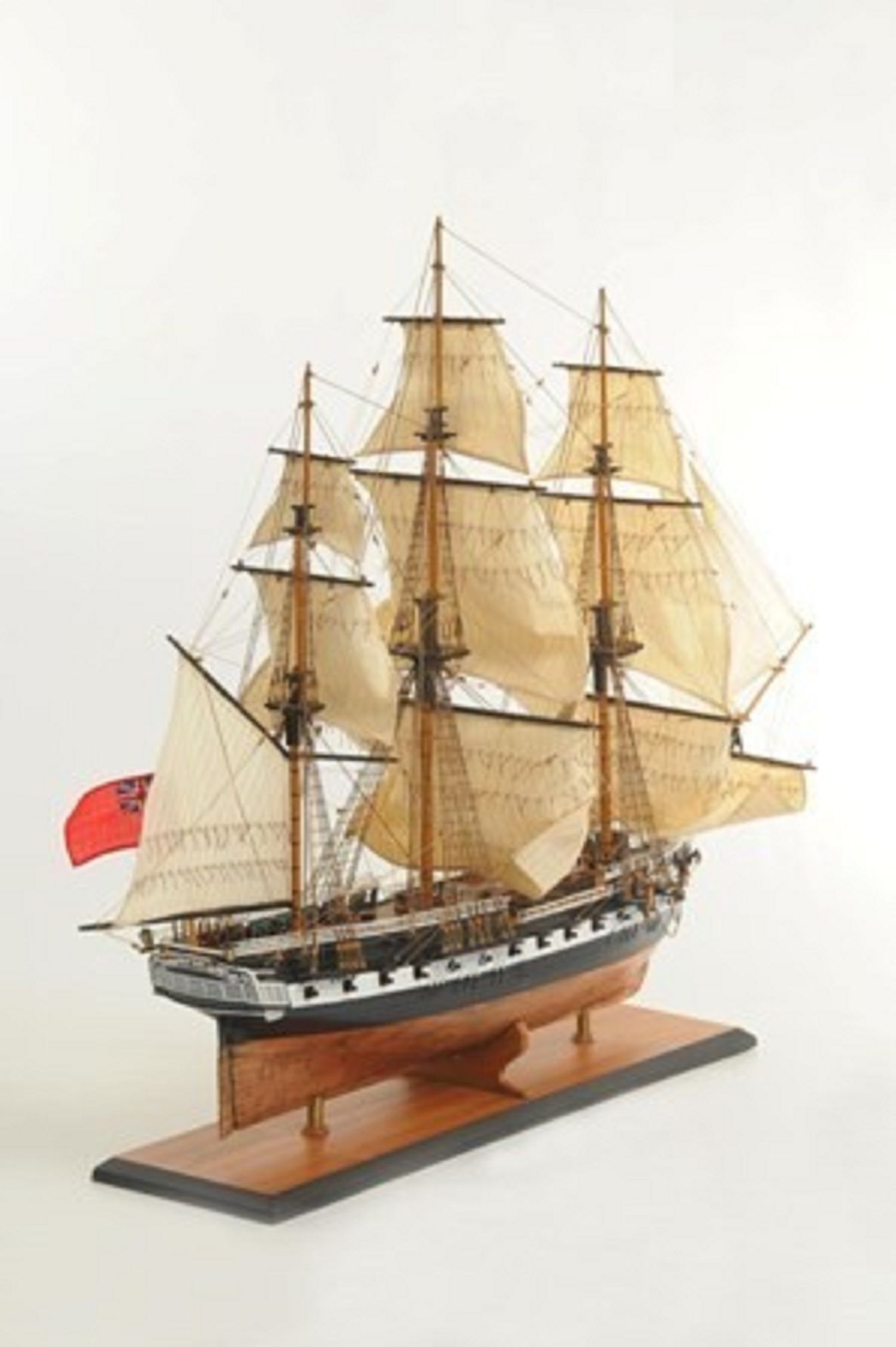 1059-7408-HMS-Trincomalee-Ship-Model-Premier-Range