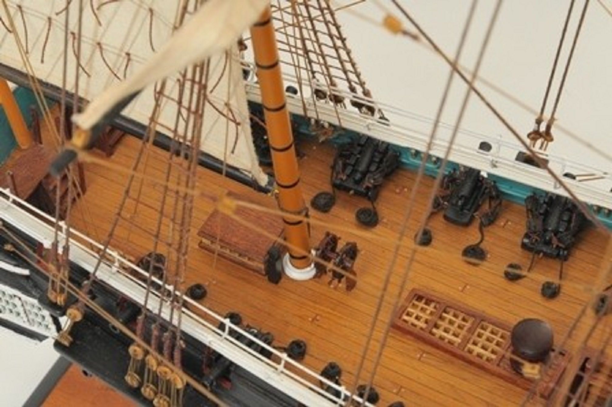 1059-7413-HMS-Trincomalee-Ship-Model-Premier-Range