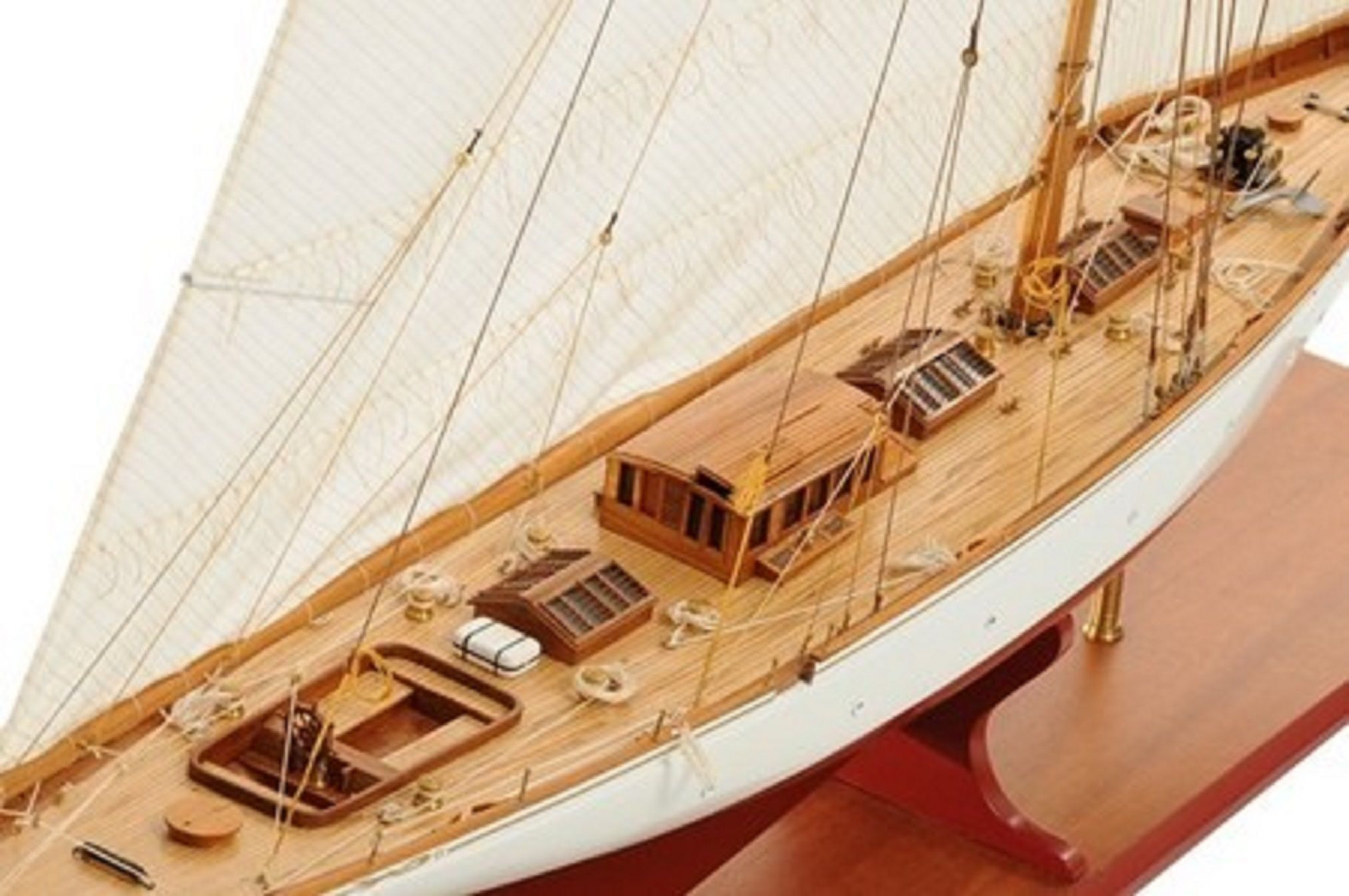 1076-7521-Merry-Maid-Model-Yacht-Premier-Range
