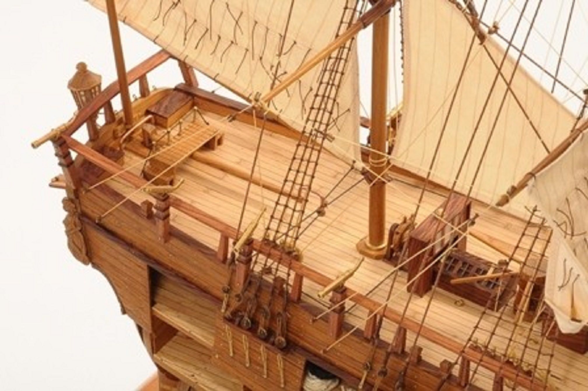 1232-7329-HMS-Endeavour-Open-Hull-Model-Ship-Premier-range