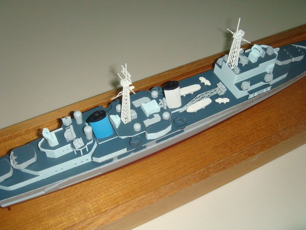 1239-6524-HMS-Belfast-Model-Ship