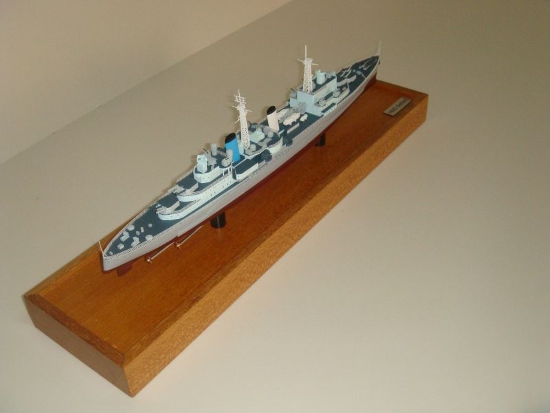 1239-6525-HMS-Belfast-Model-Ship