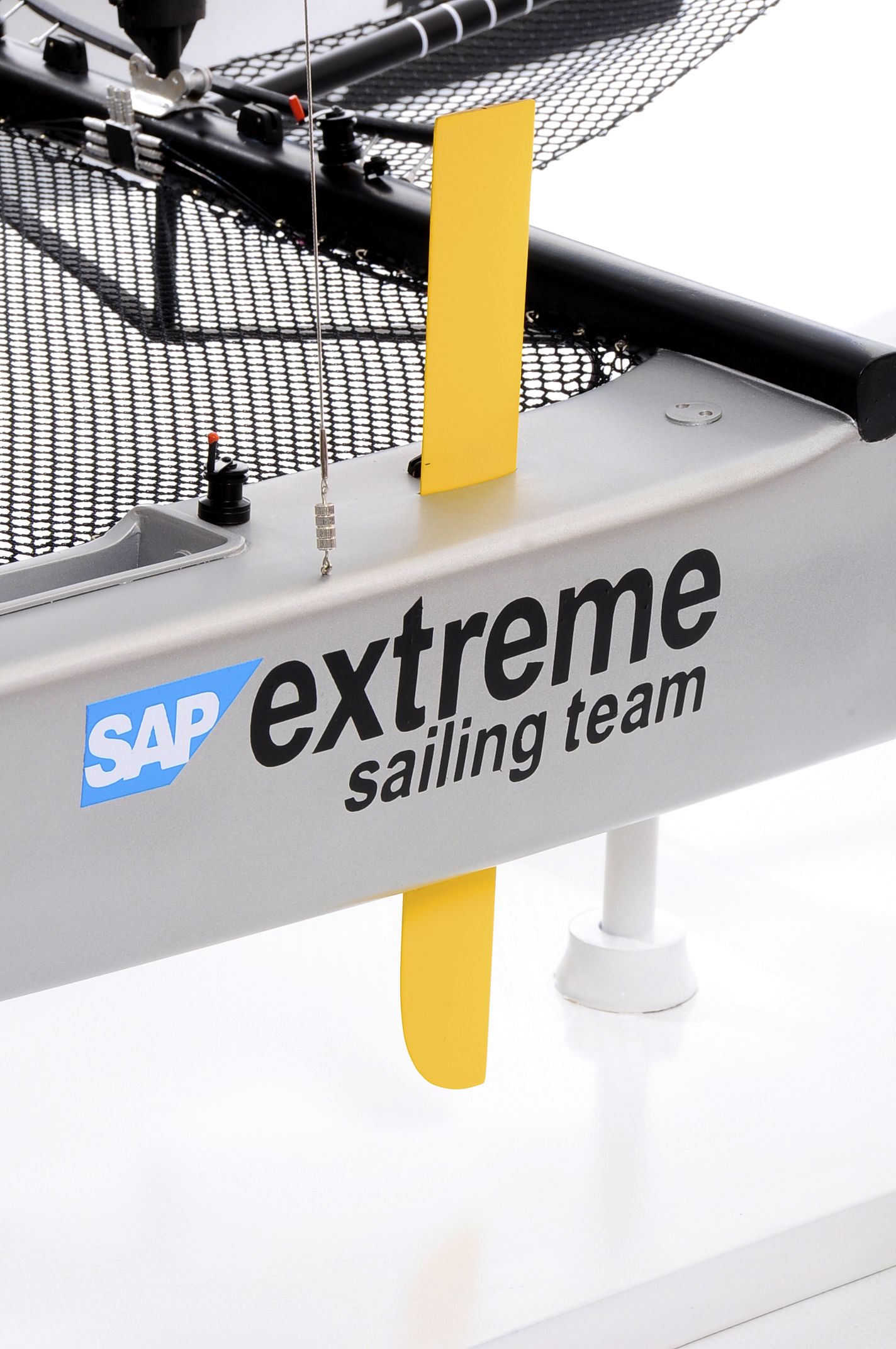 1310-6630-SAP-Catamaran-model-boat