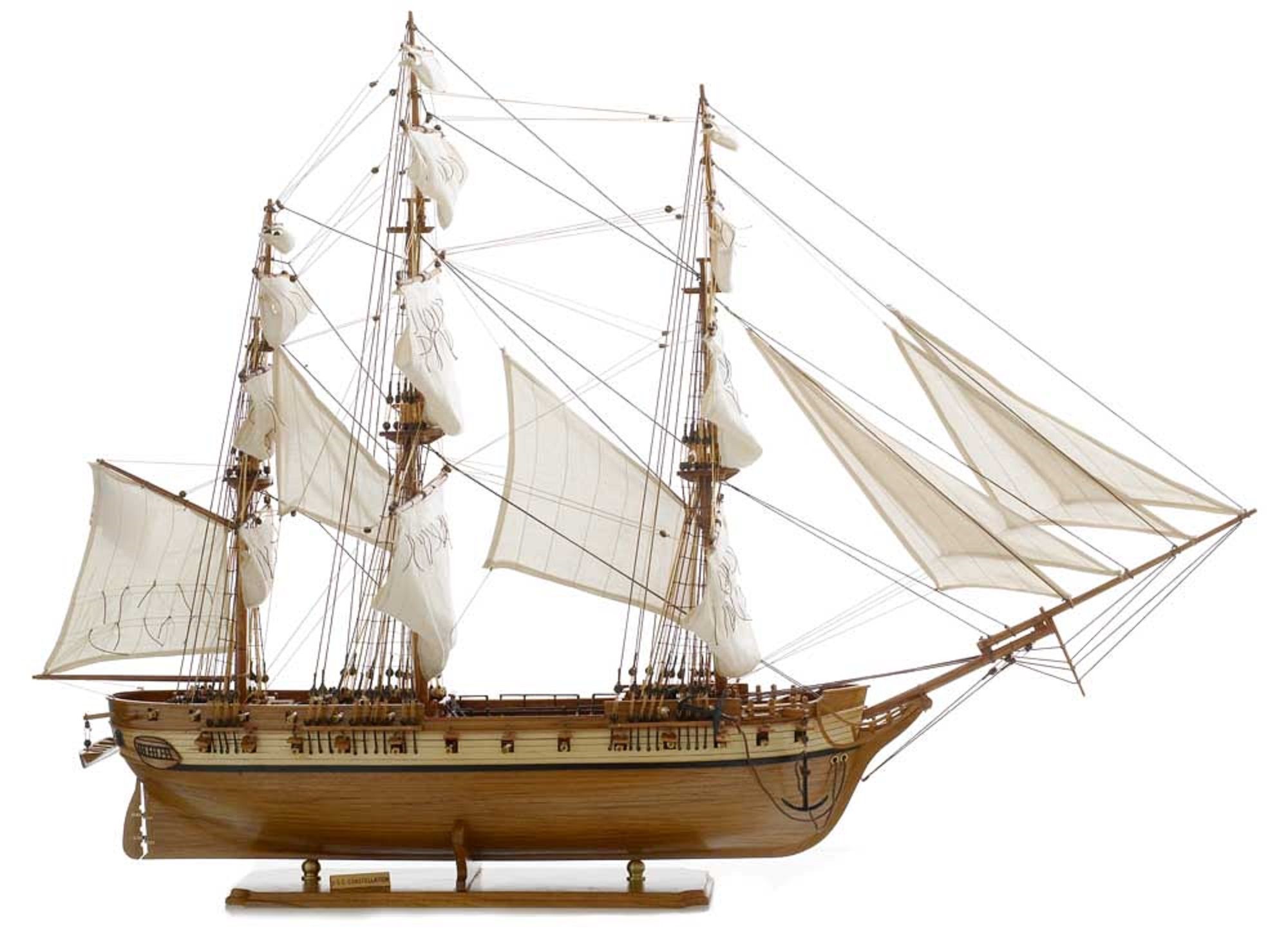Maquette bateau - USS Constellation (Gamme Supérieure)
