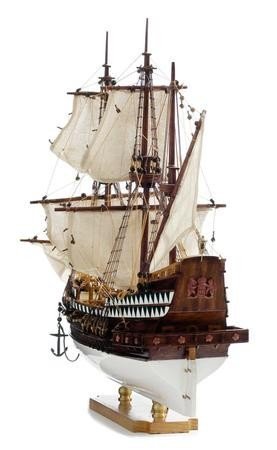 1423-3525-Golden-Hind-Ship-Model-Superior-Range