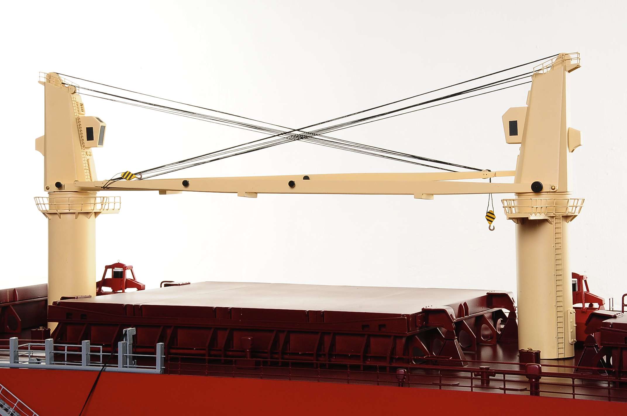 1427-4527-Bulk-Carrier-2-Model-Ship