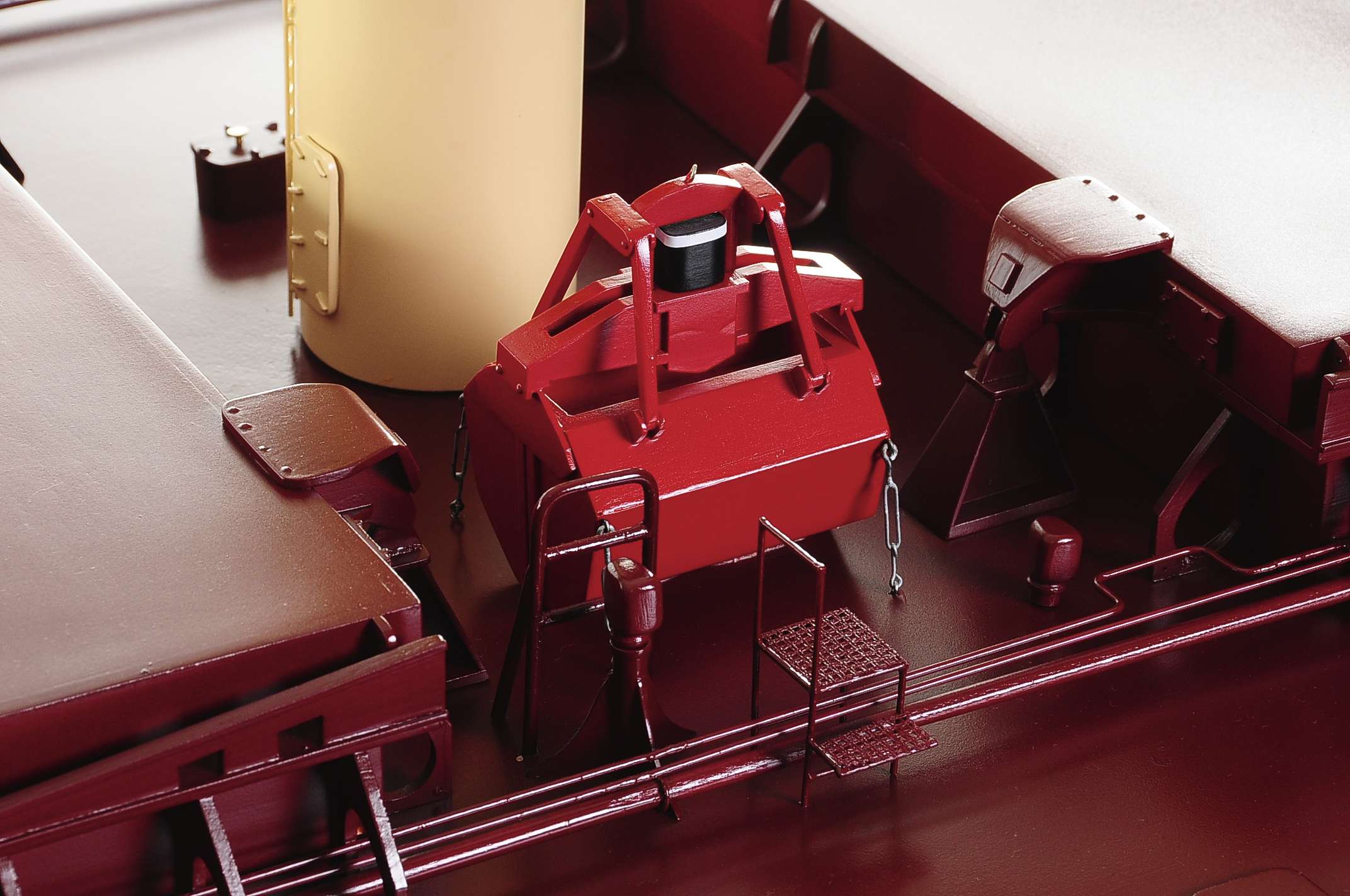 1427-4537-Bulk-Carrier-2-Model-Ship