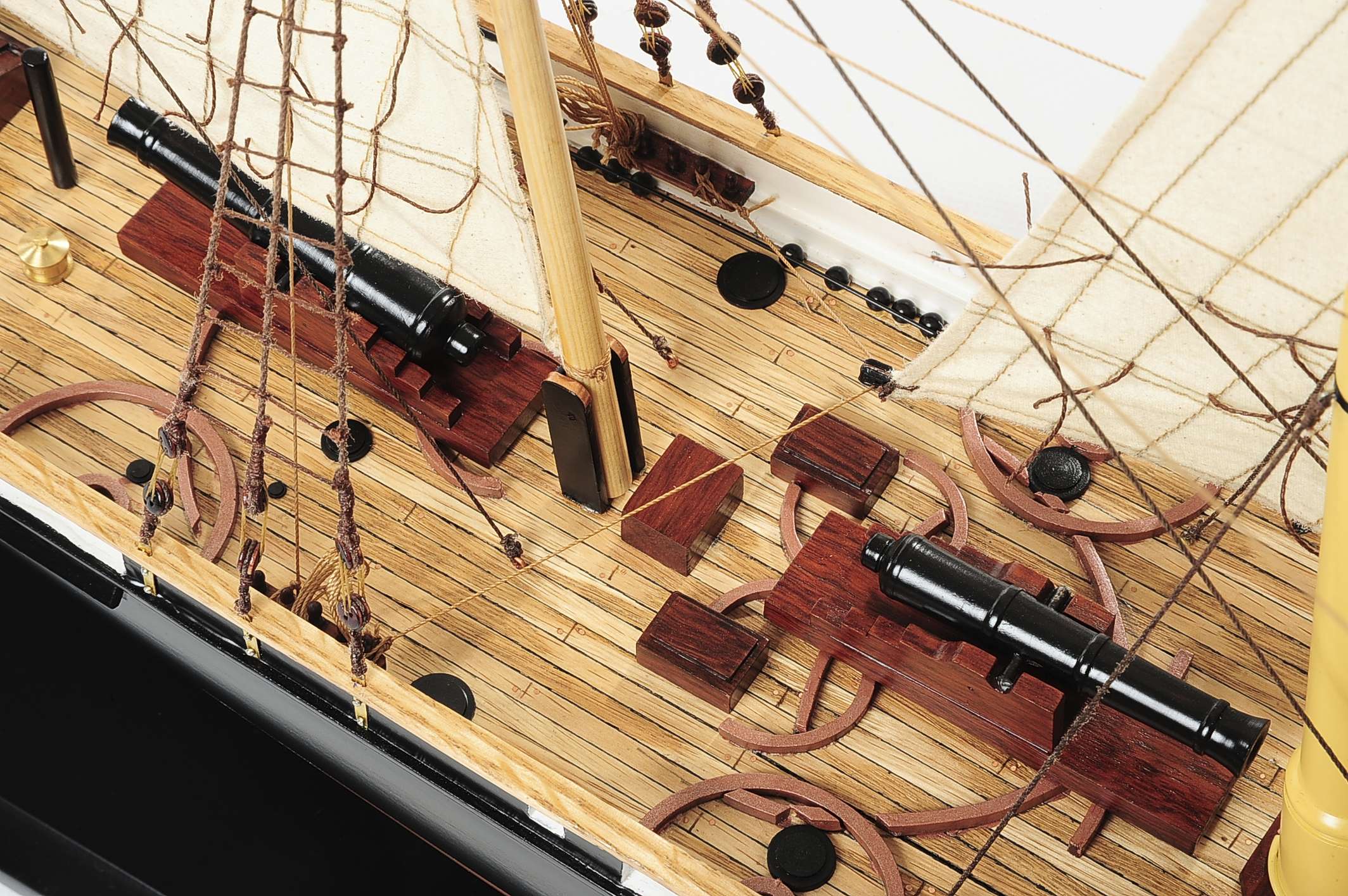 1428-4662-HMS-Cockchafer-2-Model-Boat