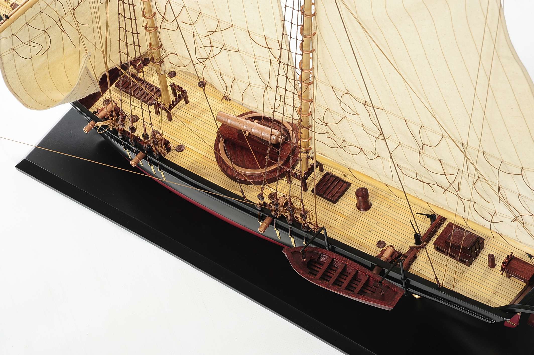 1430-4693-The-Eamont-Model-Boat