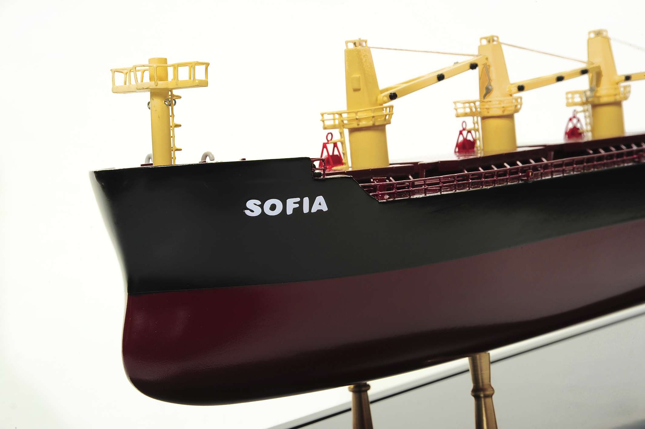 1450-4511-Bulk-Carrier-3-Model-Ship