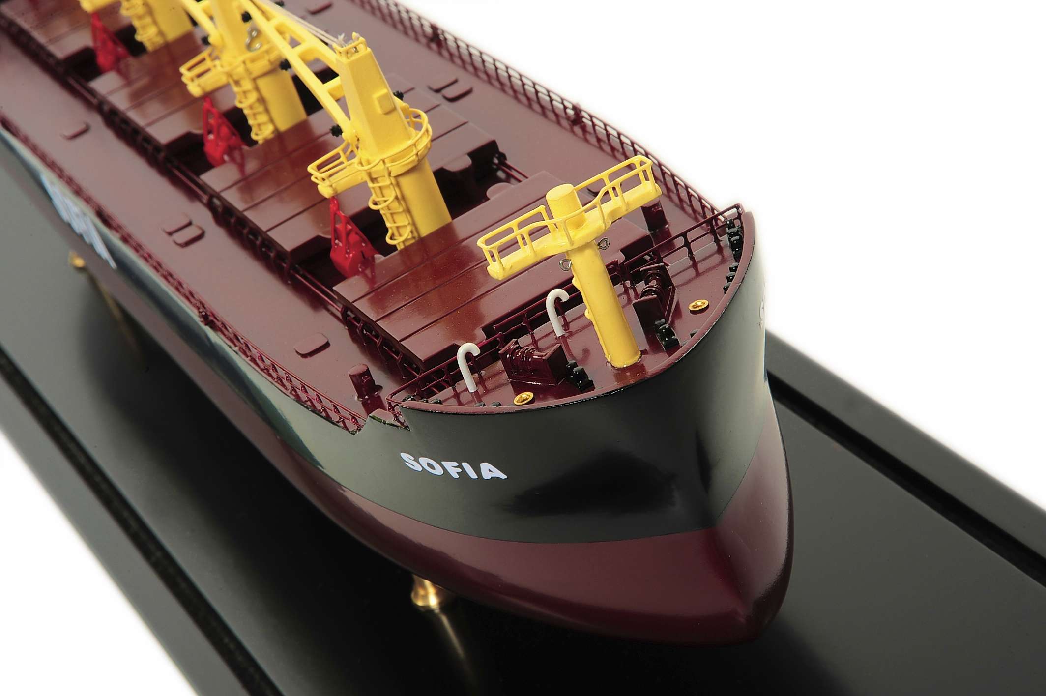 1450-4515-Bulk-Carrier-3-Model-Ship