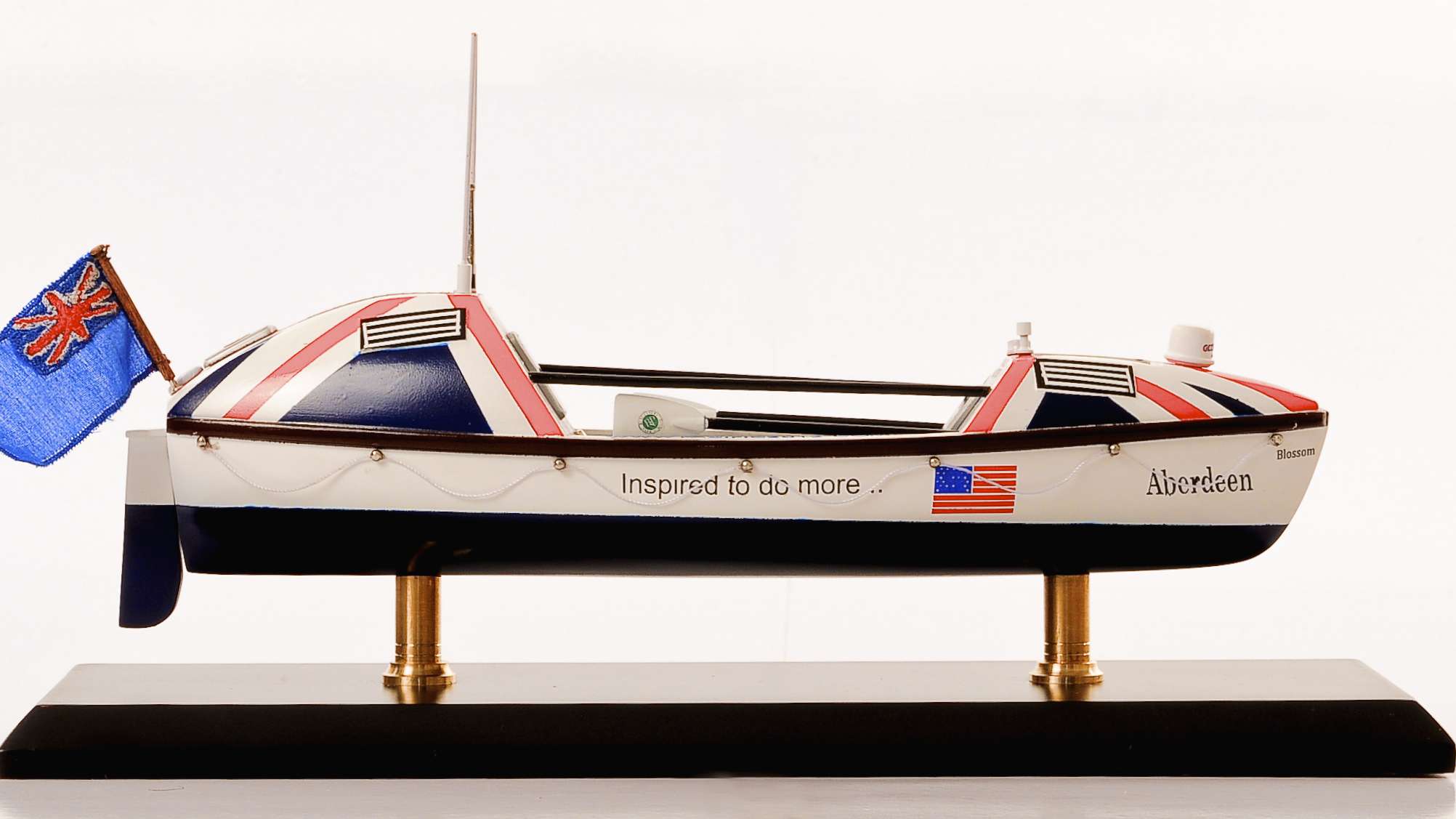 1472-4276-Blossom-Endurance-Solo-Rowing-Boat
