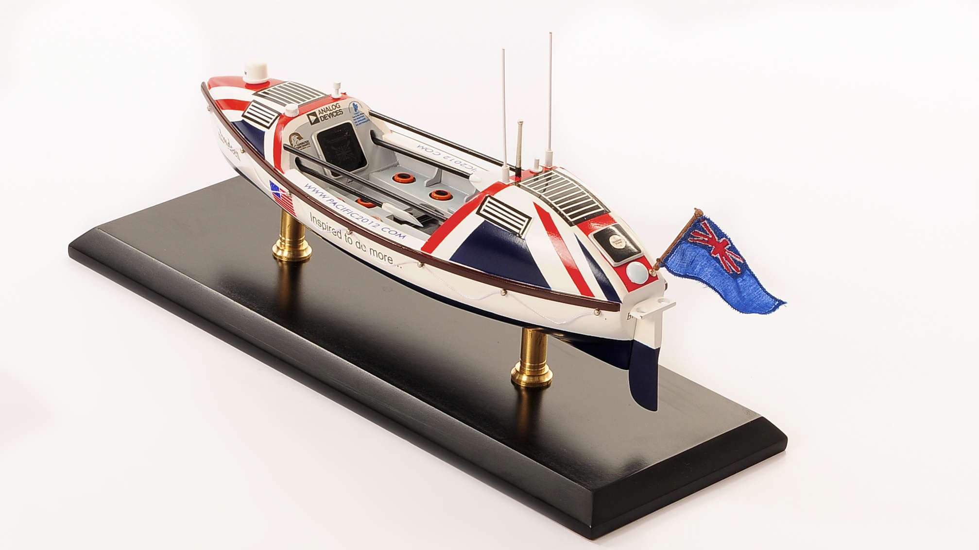 1472-4281-Blossom-Endurance-Solo-Rowing-Boat