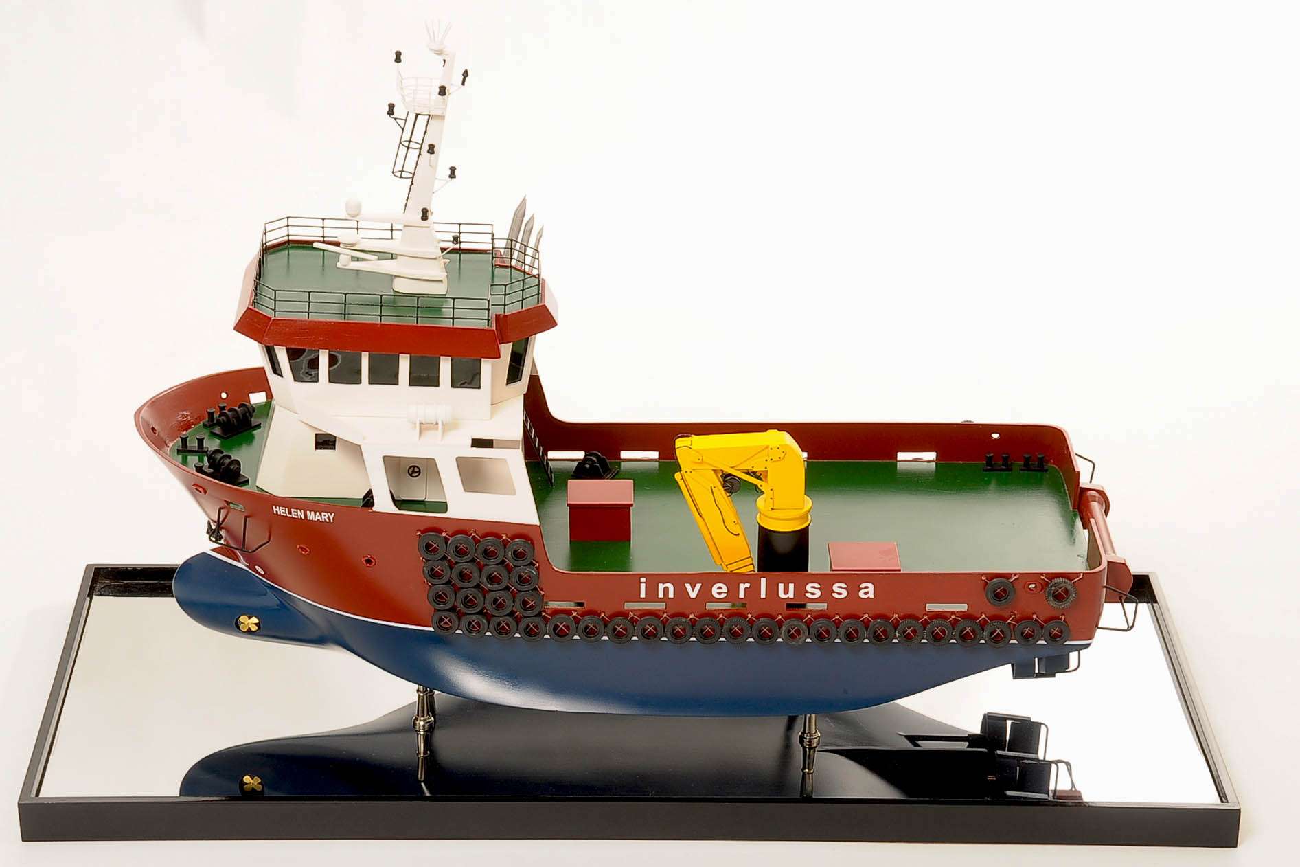 Maquette bateau - Navire de soutien polyvalent Helen Mary
