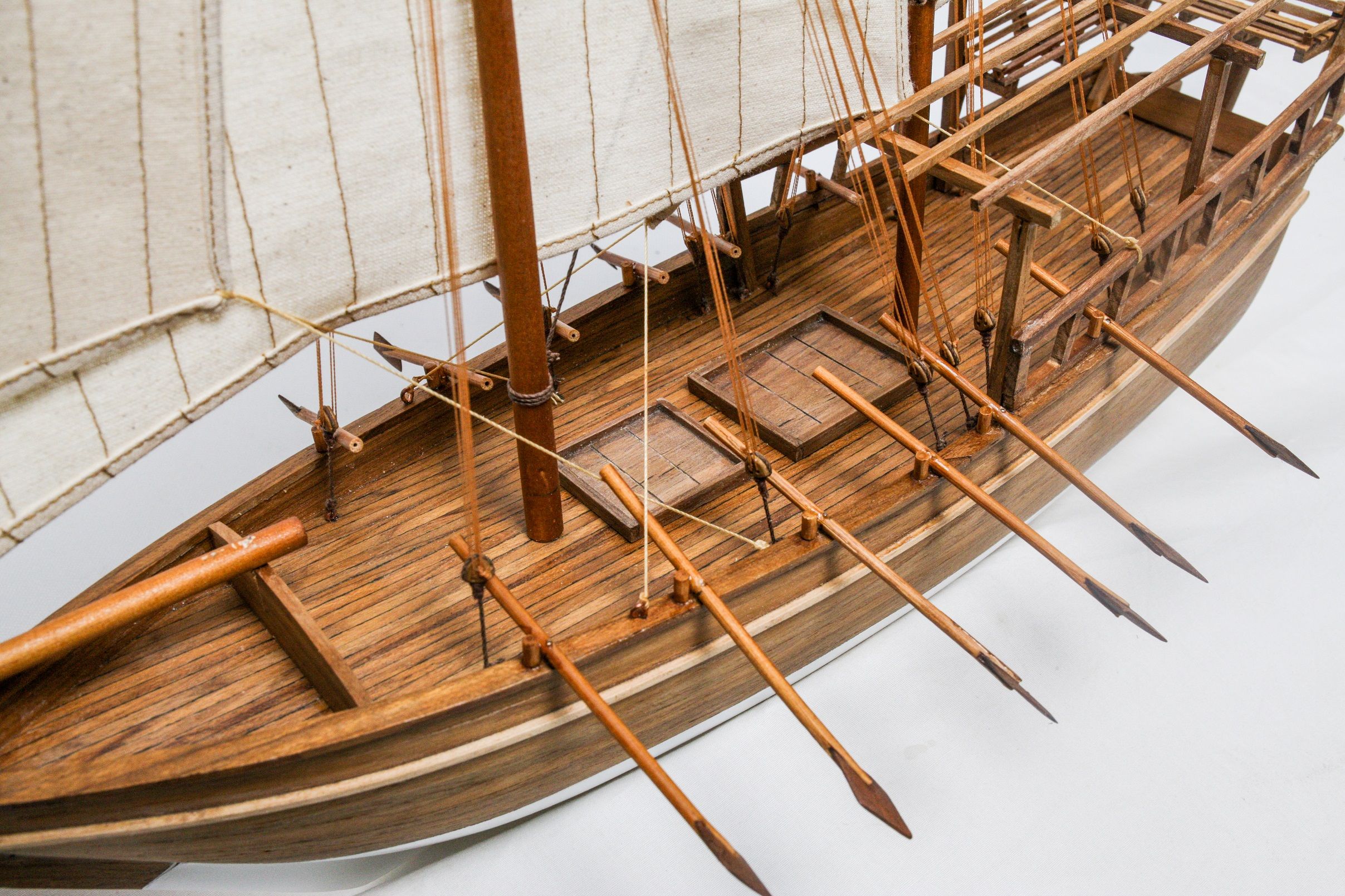 1528-9180-Shu-ai-Dhow-Model-Boat