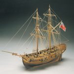 HMS Shine 1712 Cutter Model Boat Kit - Mantua Models