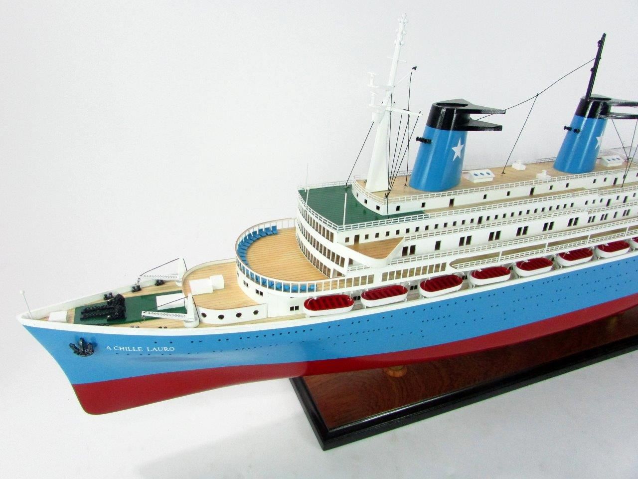 1941-11483-Achille-Lauro-model-ship