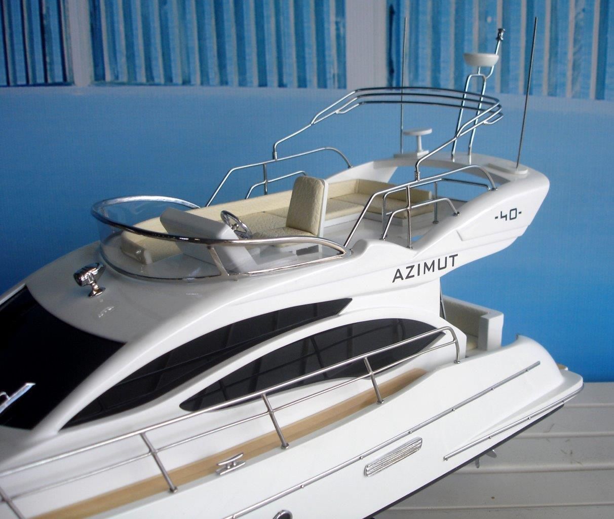 1960-11600-Azimut-40-wooden-model-ship