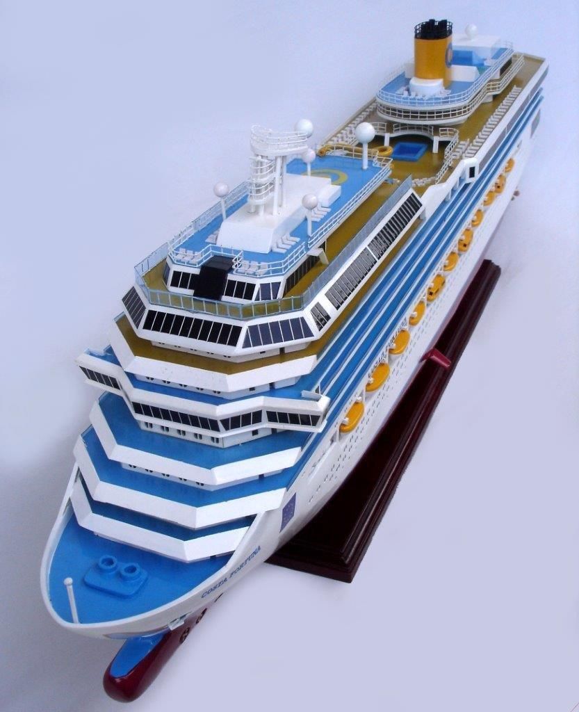 1987-11685-Costa-Fortuna-wooden-model-boat