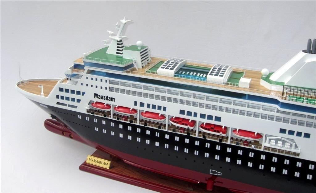 2032-11997-Maasdam