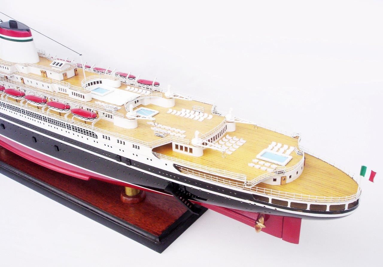 2052-12769-SS-Cristoforo-Colombo-ship-model