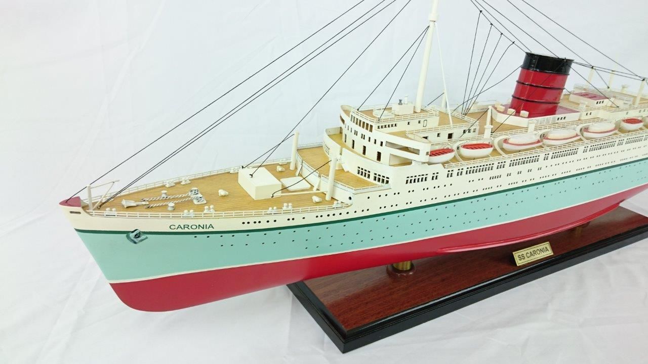2060-12201-RMS-Caronia-model-boat