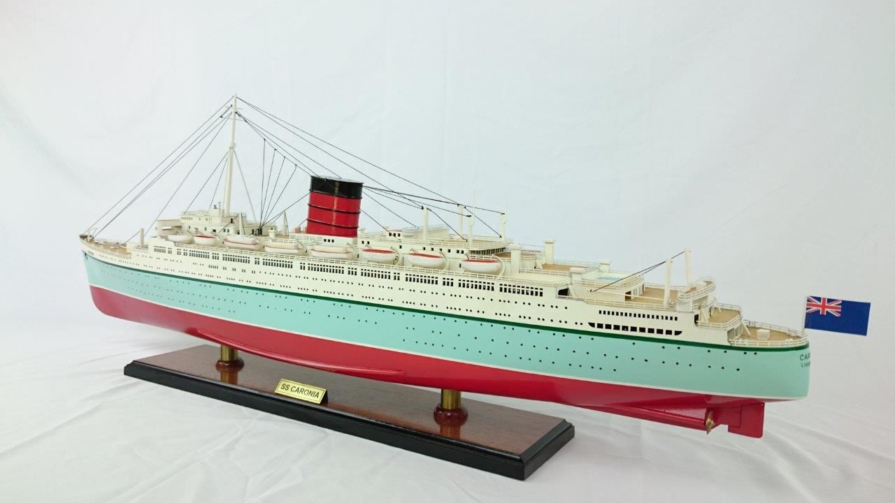 2060-12203-RMS-Caronia-model-boat
