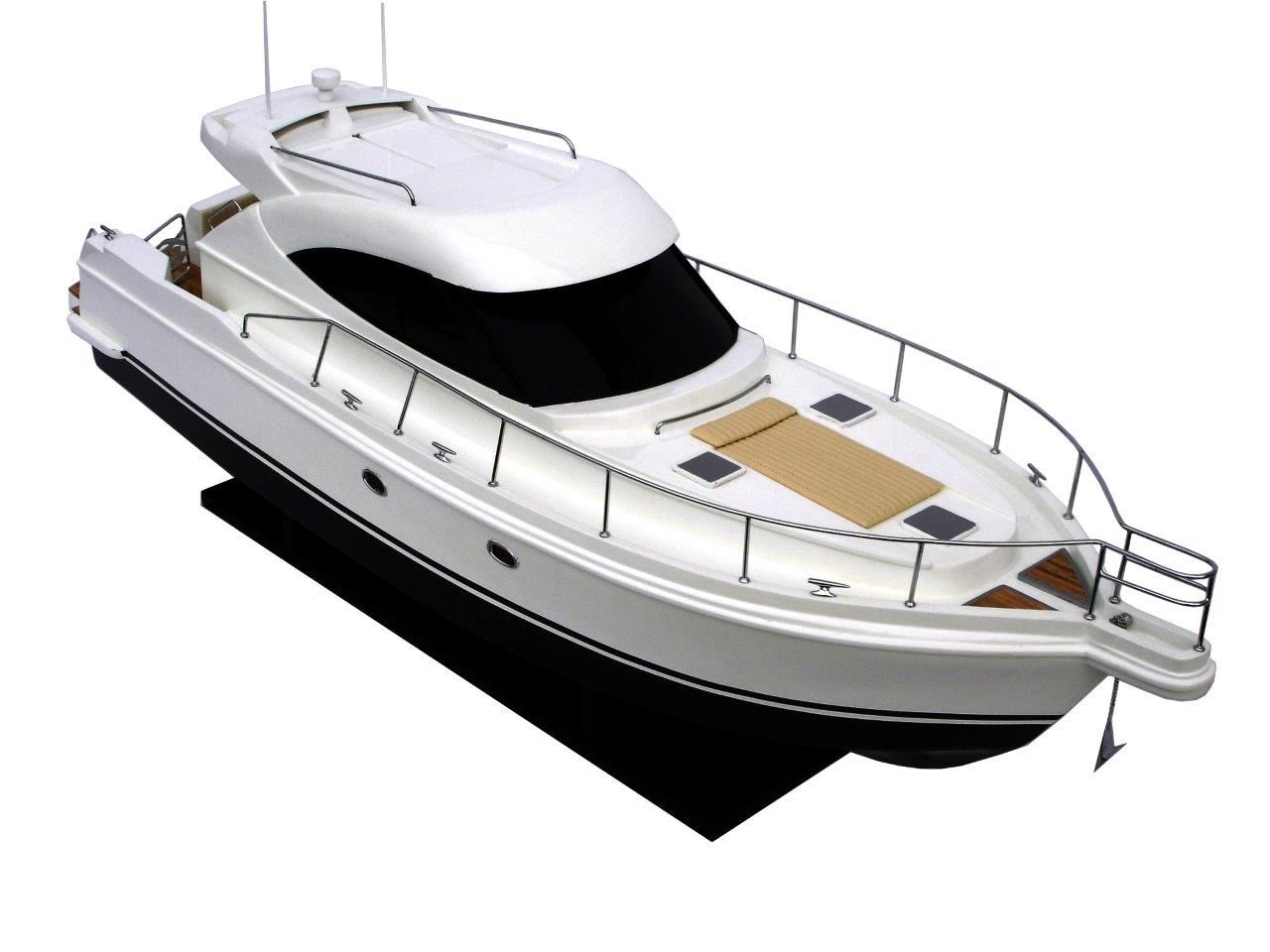 Riviera 4700 - Maquette de bateau - GN