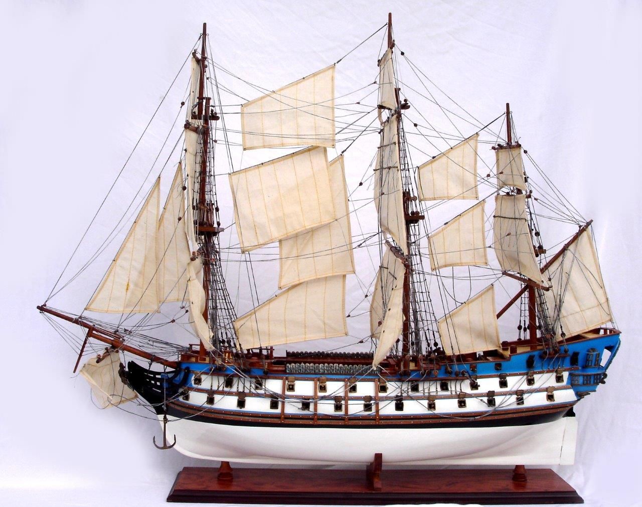 Le Protecteur - Maquettede bateau - GN