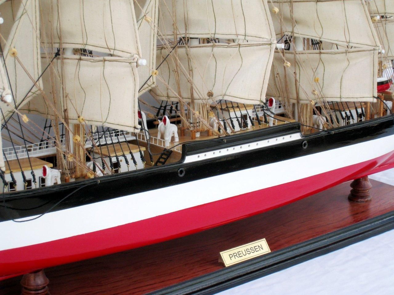 2086-12582-Preussen-Model-Boat