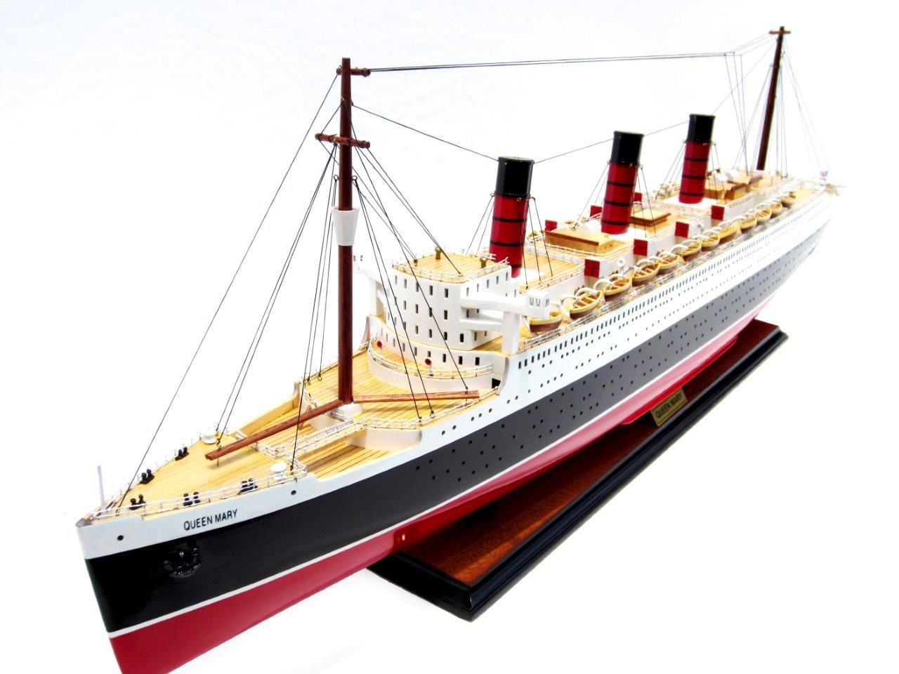 2091-12418-Queen-Mary-Model-Boat