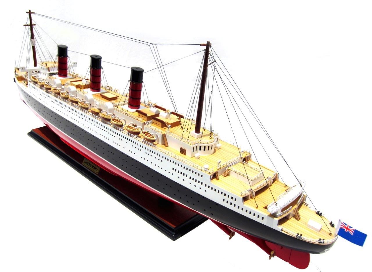 2091-12421-Queen-Mary-Model-Boat
