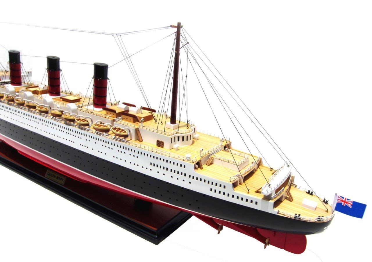 2091-12423-Queen-Mary-Model-Boat