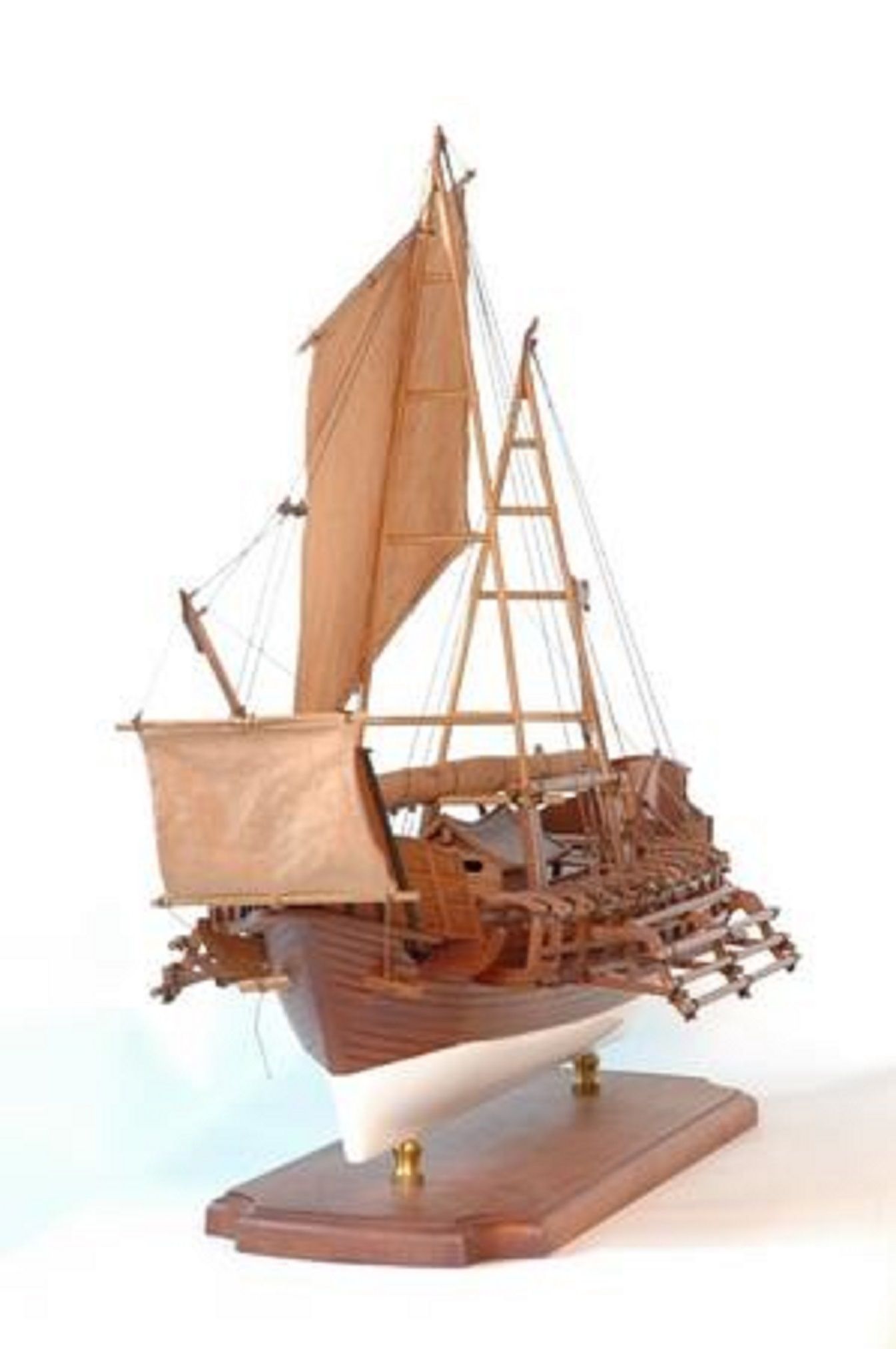 229-6980-Borobudur-model-ship-Premier-Range
