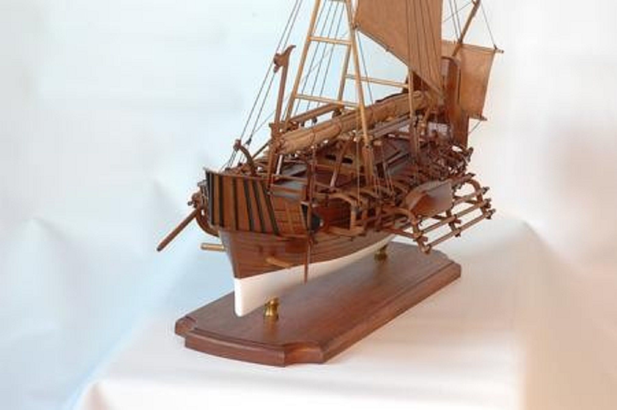 229-6982-Borobudur-model-ship-Premier-Range