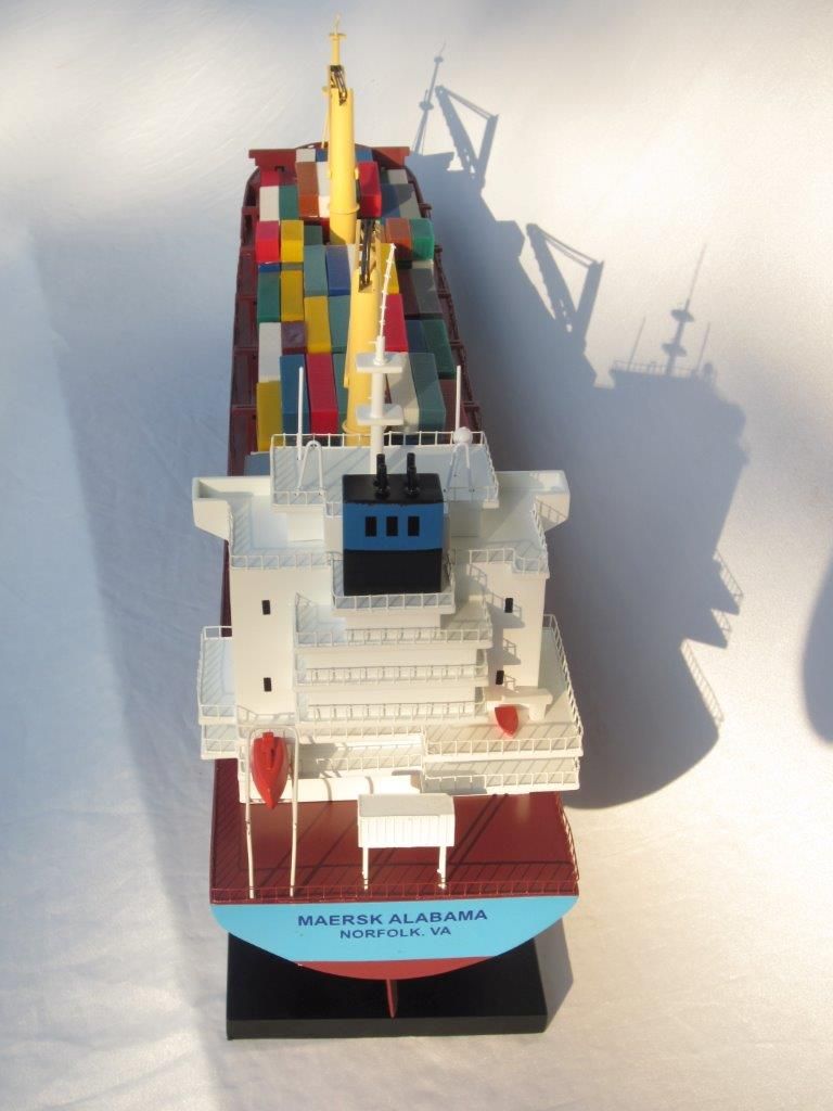 2455-14055-Maersk-Alabama-Container-Model-Ship