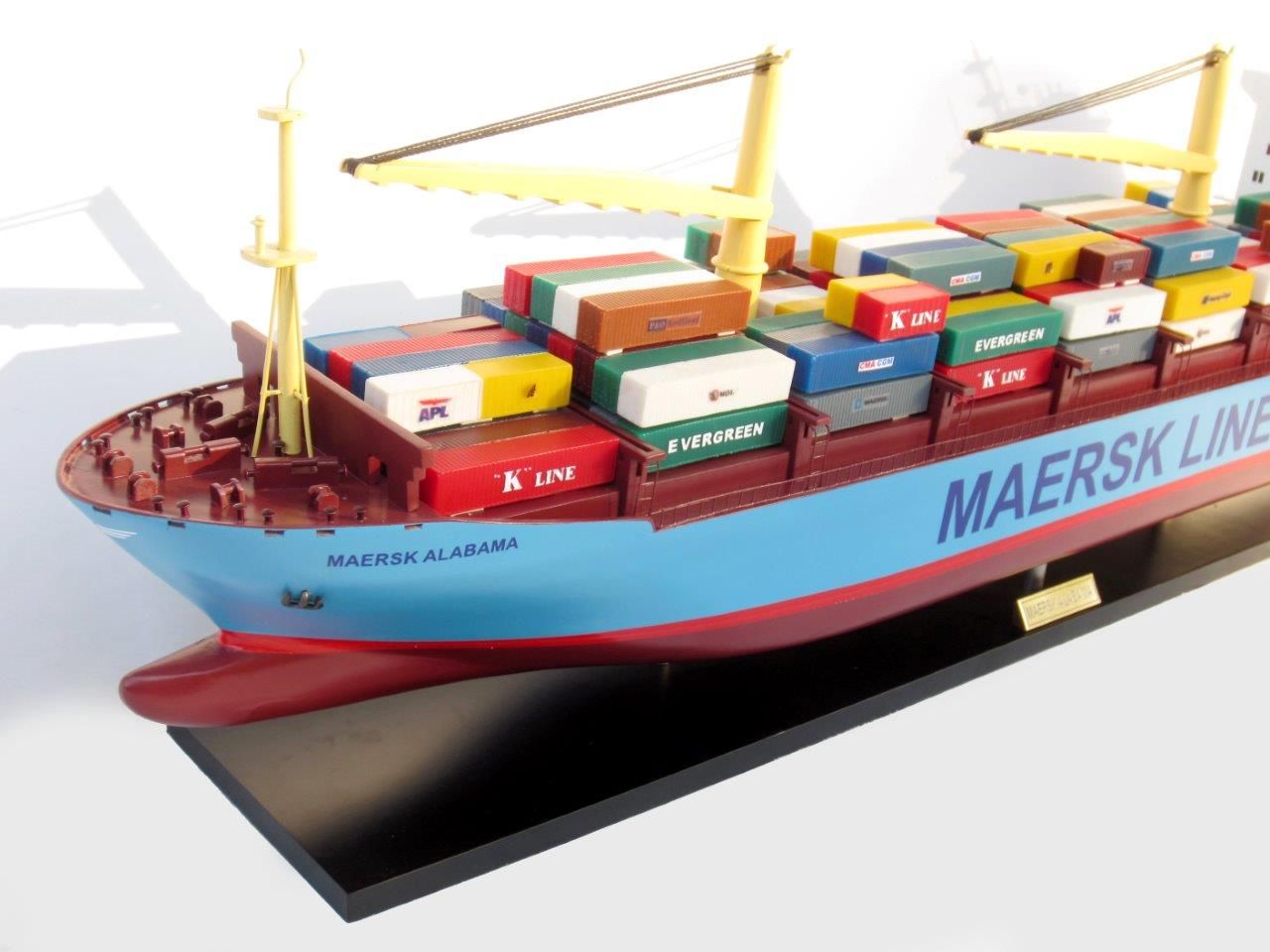 2455-14057-Maersk-Alabama-Container-Model-Ship
