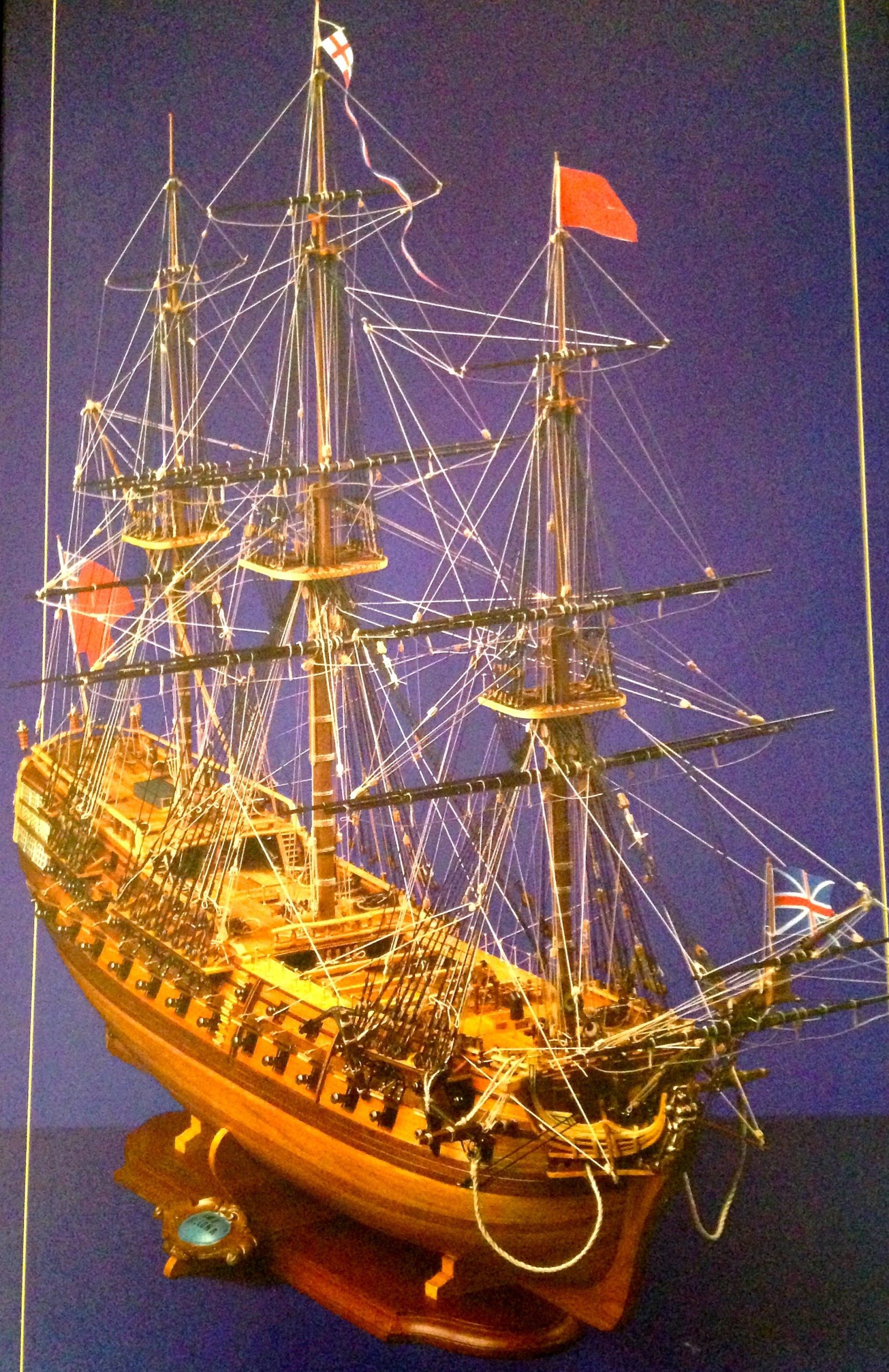 Maquette à Monter - HMS Bellona - Corel (SM54)