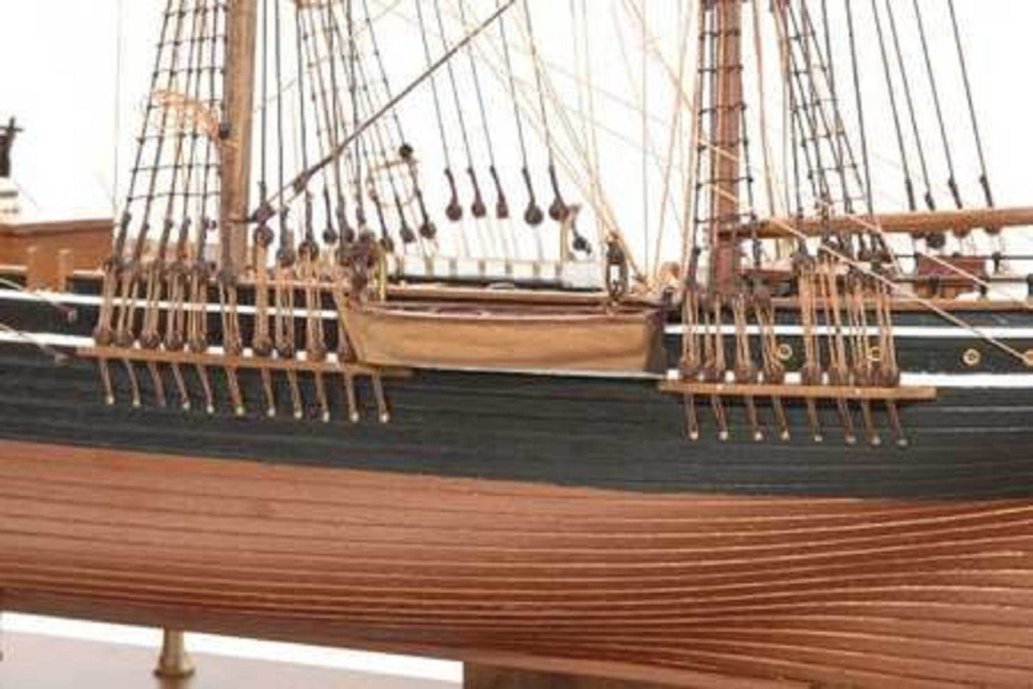 655-7737-Young-America-Model-Ship-Premier-Range