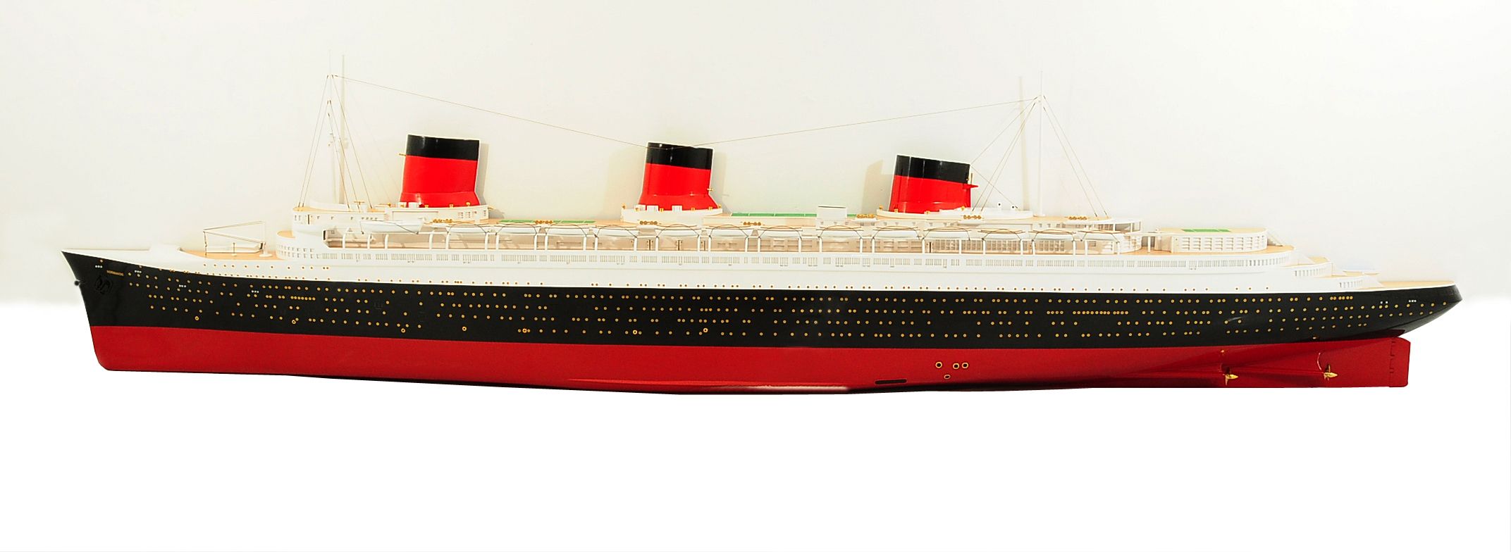 Demi-Coque La Normandie - Maquette de bateau