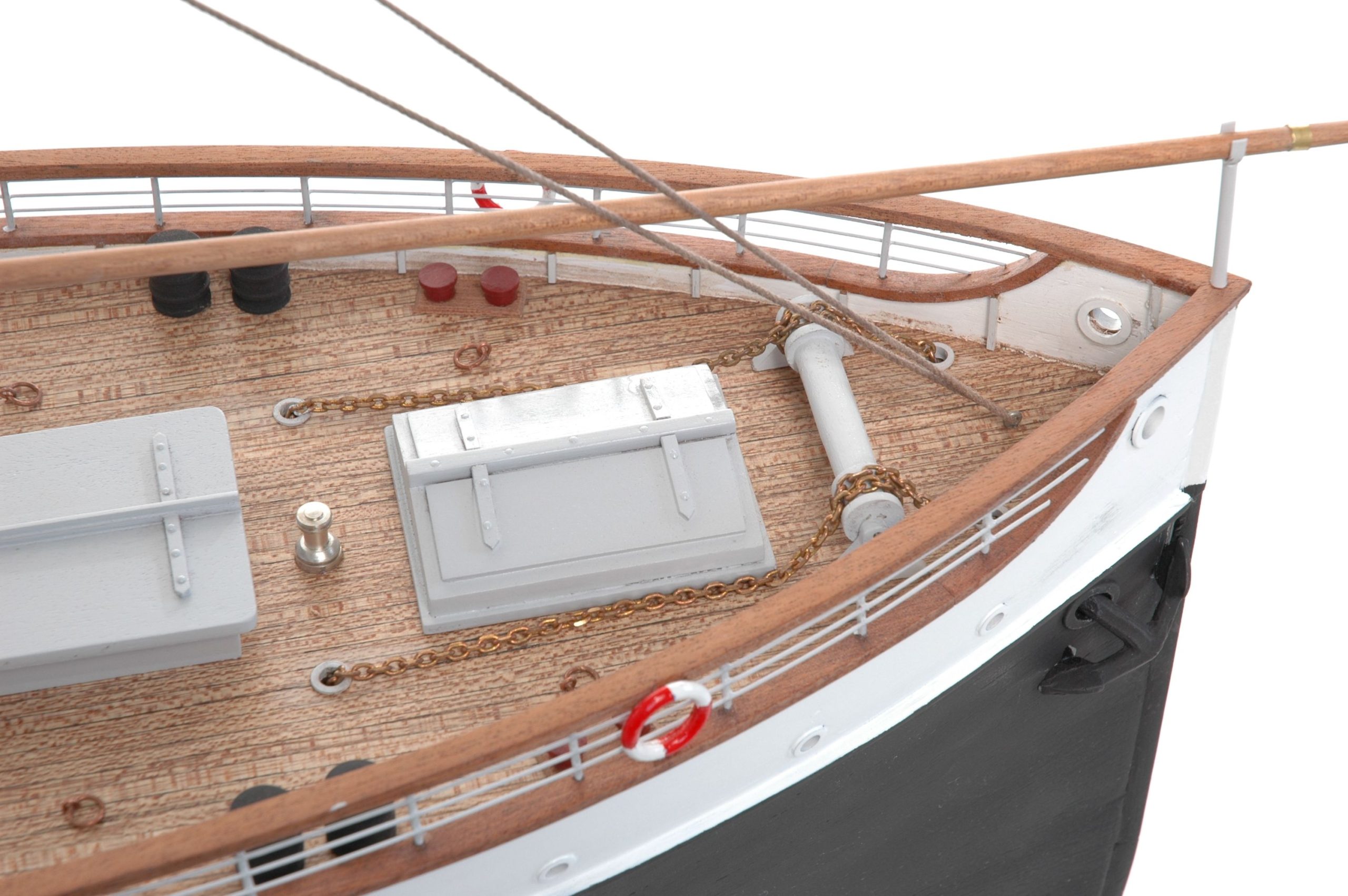 671-6337-G-G-Loudon-Ship-Model-Small-Premier-Range-scaled-1