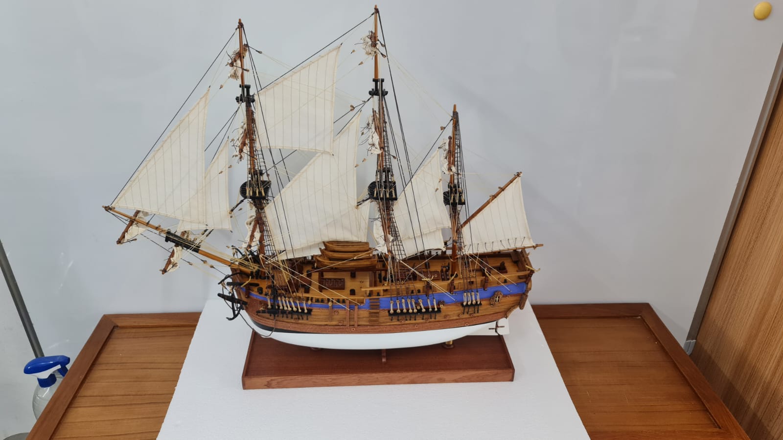 HMS-Endeavour-13