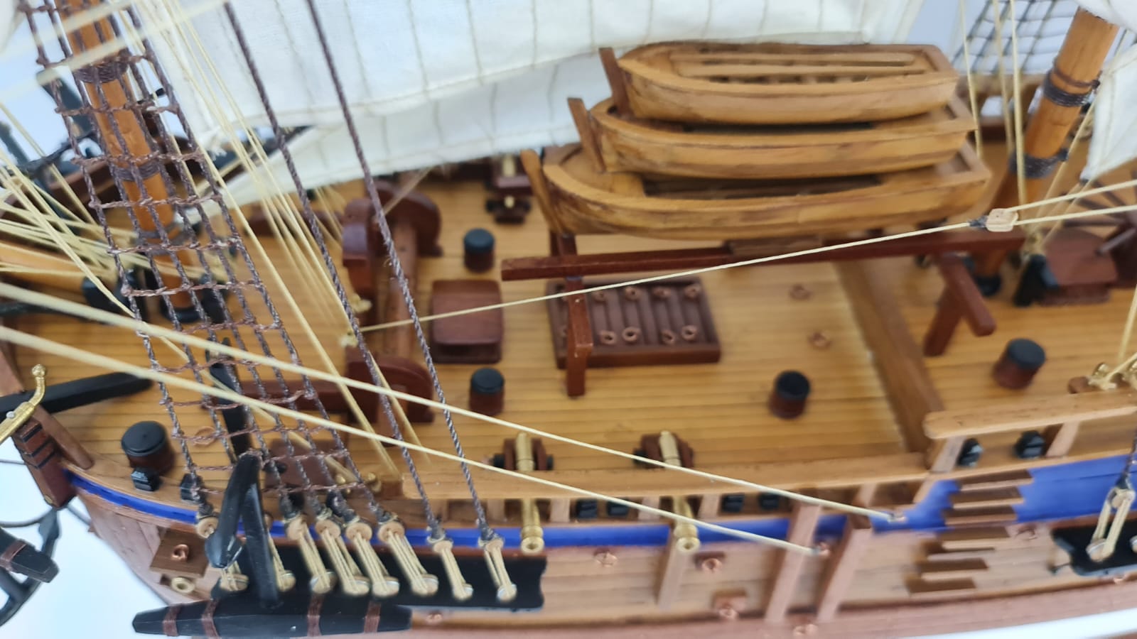 HMS-Endeavour-2
