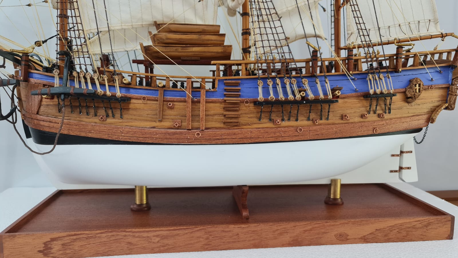 HMS-Endeavour-6